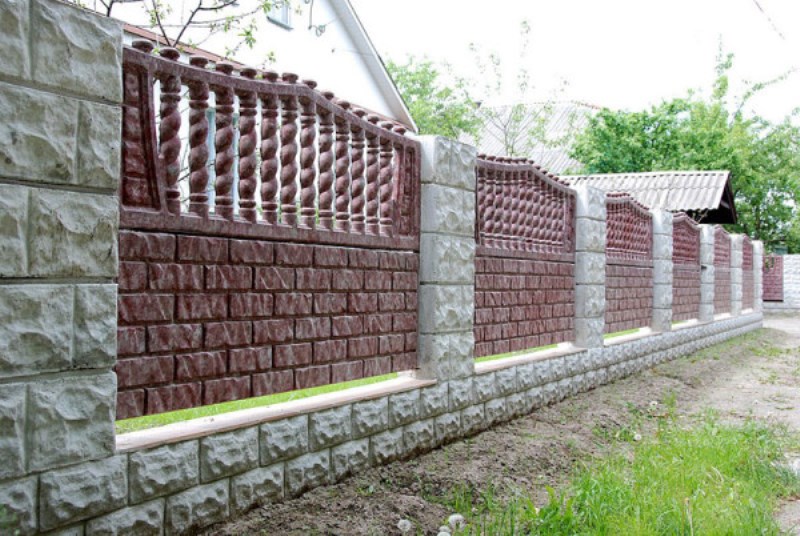 betonnyy-zabor-kombinirovaniy-kiev.jpg